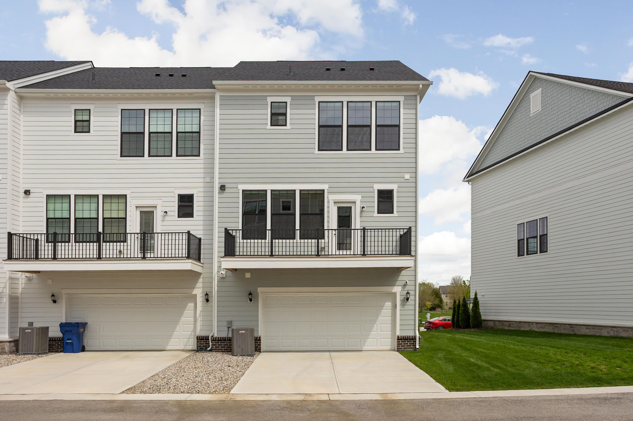  Standout Townhouse with Pond View in Zionsville - 物件實景