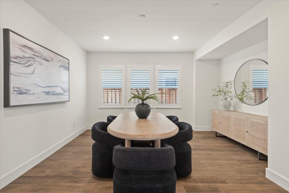 Gilroy, California, 95020, United States, 4 Bedrooms Bedrooms, ,3 BathroomsBathrooms,Residential,For Sale,1907628