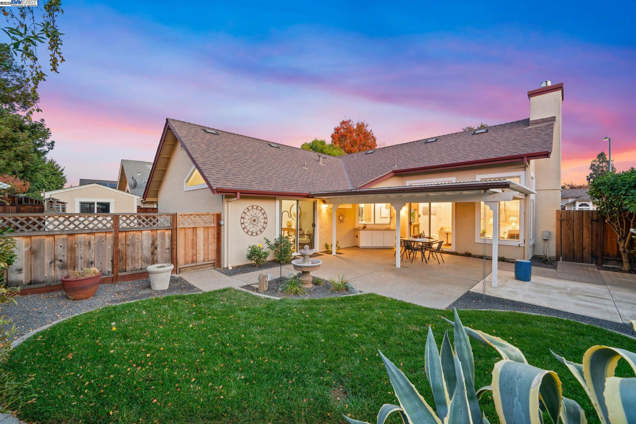 Livermore, California, 94551, United States, 3 Bedrooms Bedrooms, ,2 BathroomsBathrooms,Residential,For Sale,1991919