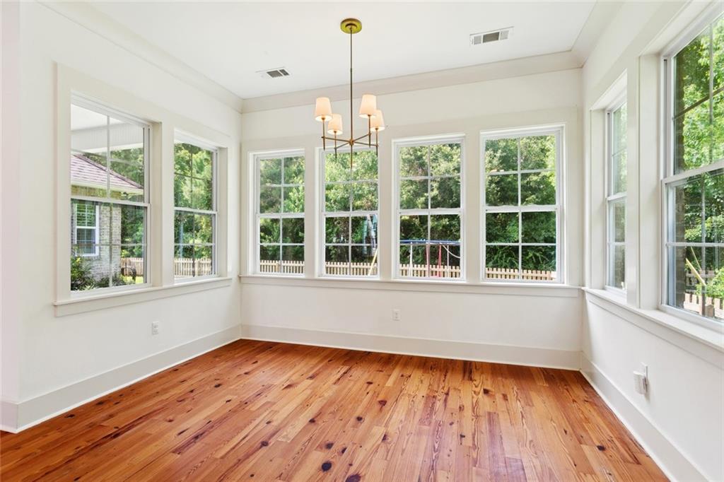 Covington, Louisiana, 70433, United States, 4 Bedrooms Bedrooms, ,3 BathroomsBathrooms,Residential,For Sale,1885201