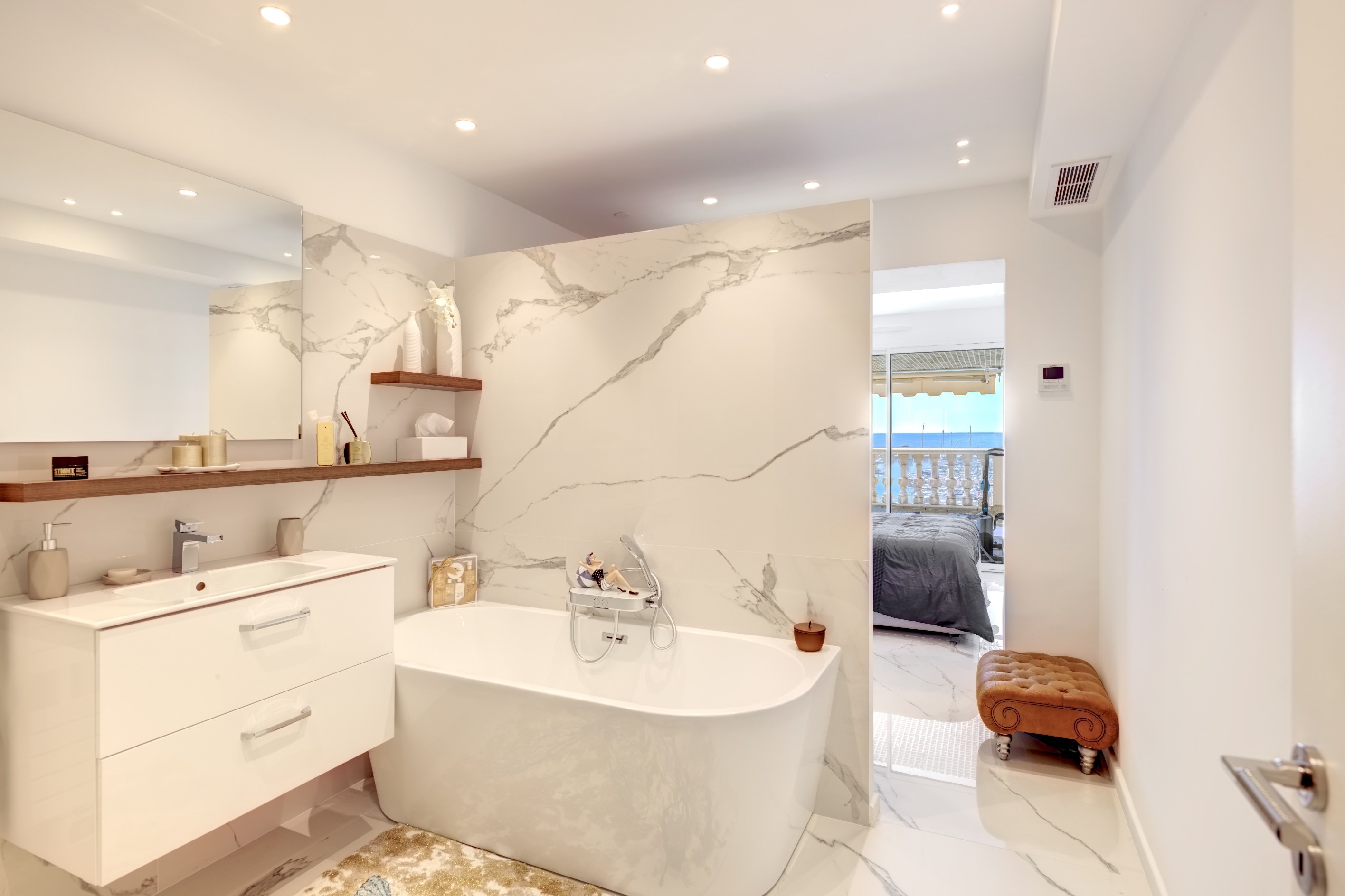  Golfe-Juan luxury apartment with panoramic sea views, private lift and rooftop … - 物件實景