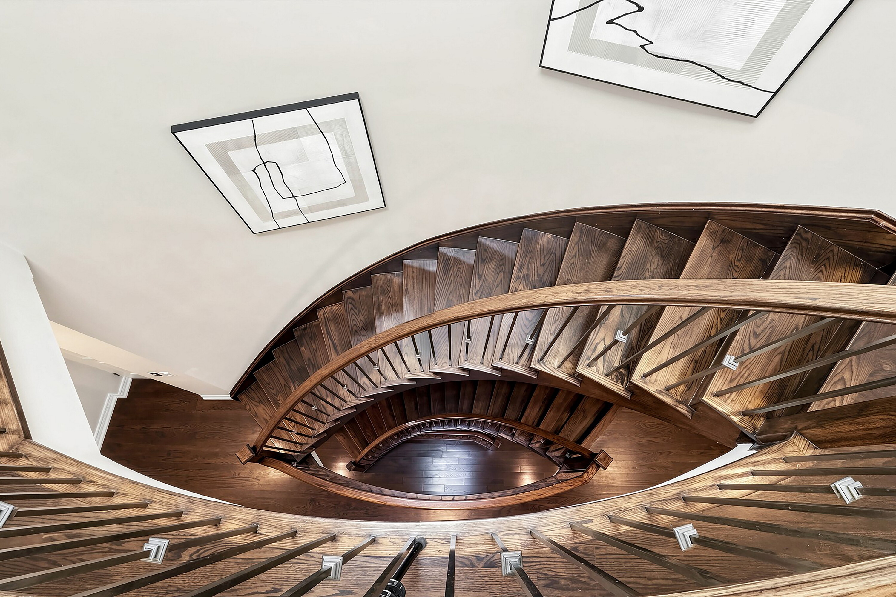  Elegant Townhome in South Hill - 物件實景