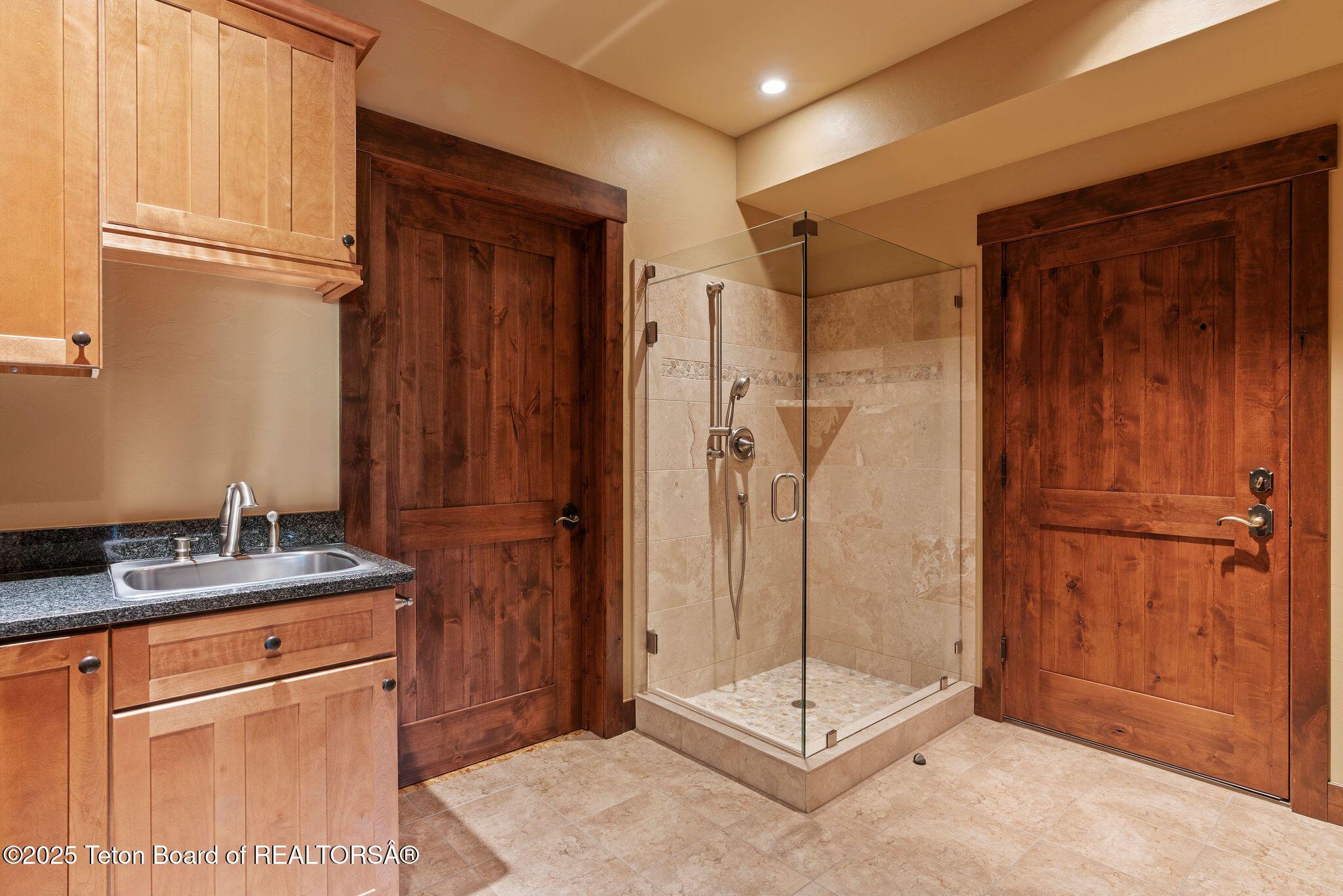 Alta, Wyoming, 83414, United States, 4 Bedrooms Bedrooms, ,4 BathroomsBathrooms,Residential,For Sale,1927435