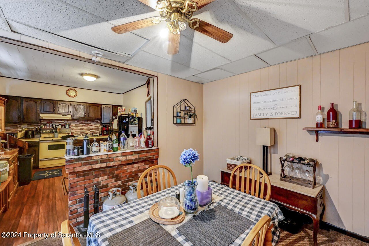 Olyphant, Pennsylvania, 18447, United States, ,Residential,For Sale,1996736