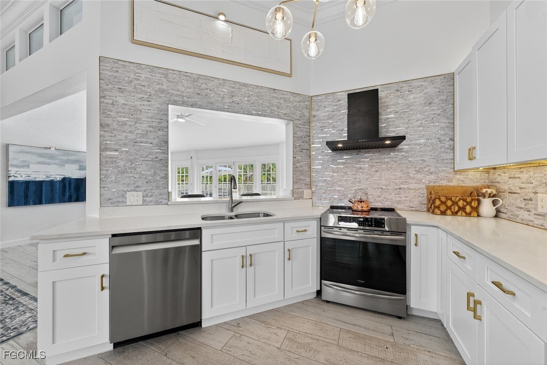 Fort Myers, Florida, 33908, United States, 3 Bedrooms Bedrooms, ,3 BathroomsBathrooms,Residential,For Sale,1973710