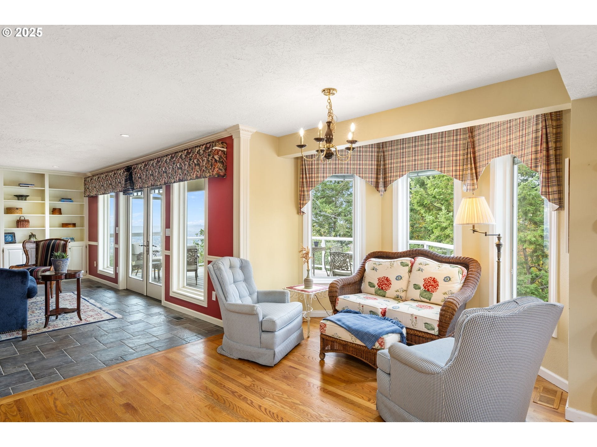 Happy Valley, Oregon, 97086, United States, 3 Bedrooms Bedrooms, ,4 BathroomsBathrooms,Residential,For Sale,1990937