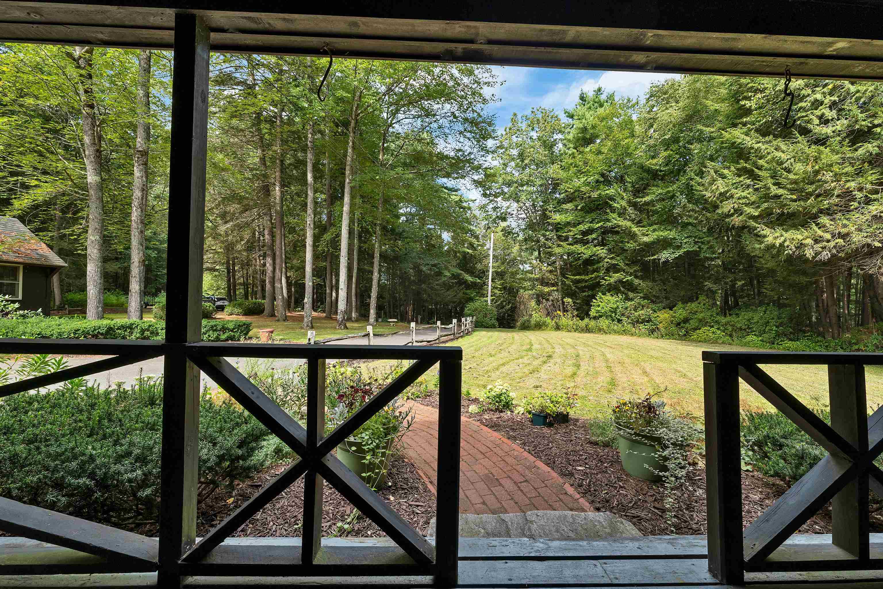 Chesterfield, New Hampshire, 03466, United States, 4 Bedrooms Bedrooms, ,2 BathroomsBathrooms,Residential,For Sale,1934189