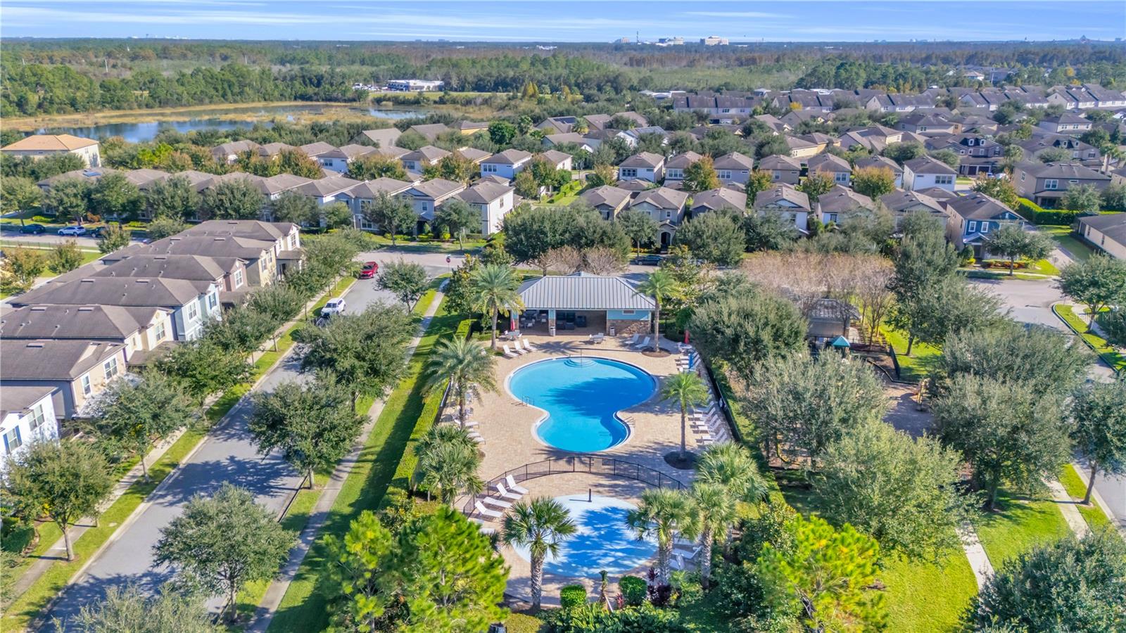 WINTER GARDEN, Florida, 34787, United States, 4 Bedrooms Bedrooms, ,3 BathroomsBathrooms,Residential,For Sale,1993845