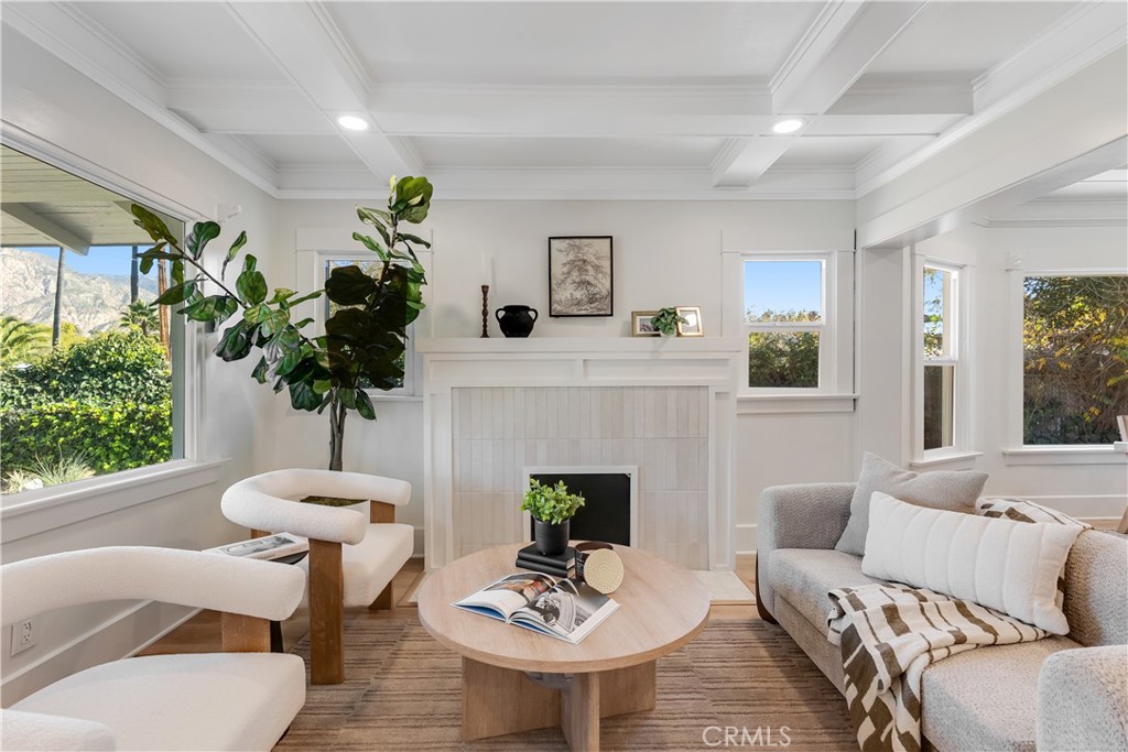 Pasadena, California, 91104, United States, 3 Bedrooms Bedrooms, ,1 BathroomBathrooms,Residential,For Sale,2005732