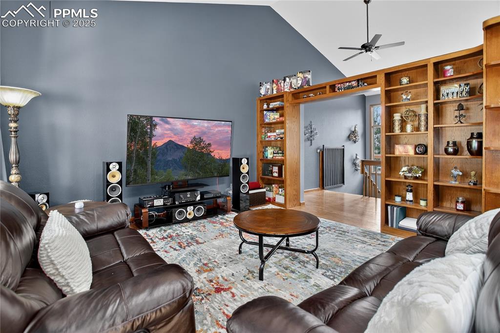 Colorado Springs, Colorado, 80906, United States, 4 Bedrooms Bedrooms, ,4 BathroomsBathrooms,Residential,For Sale,1906884