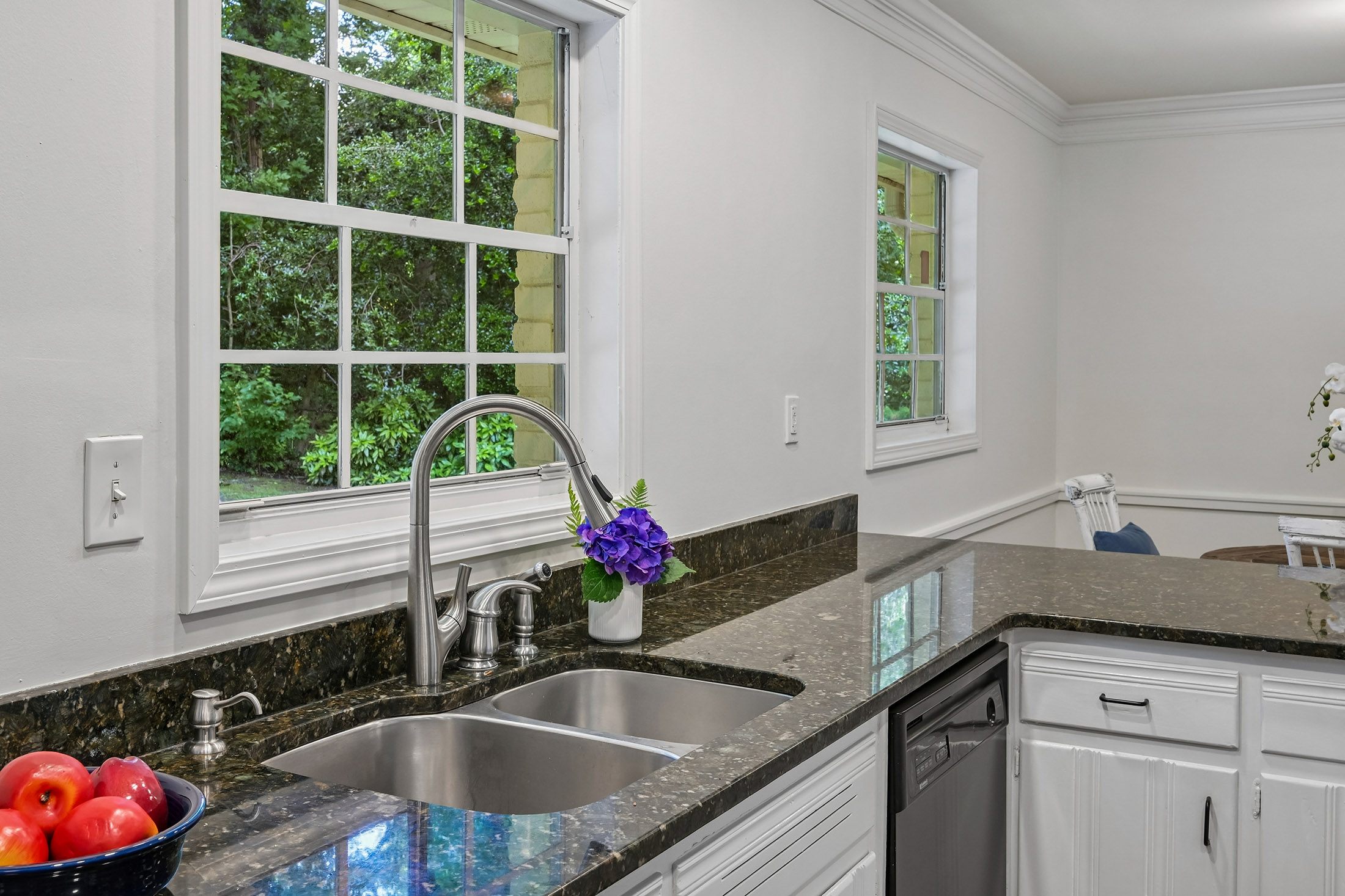  Charming Ranch Home Blends Space, Convenience, and Flexibility - 物件實景