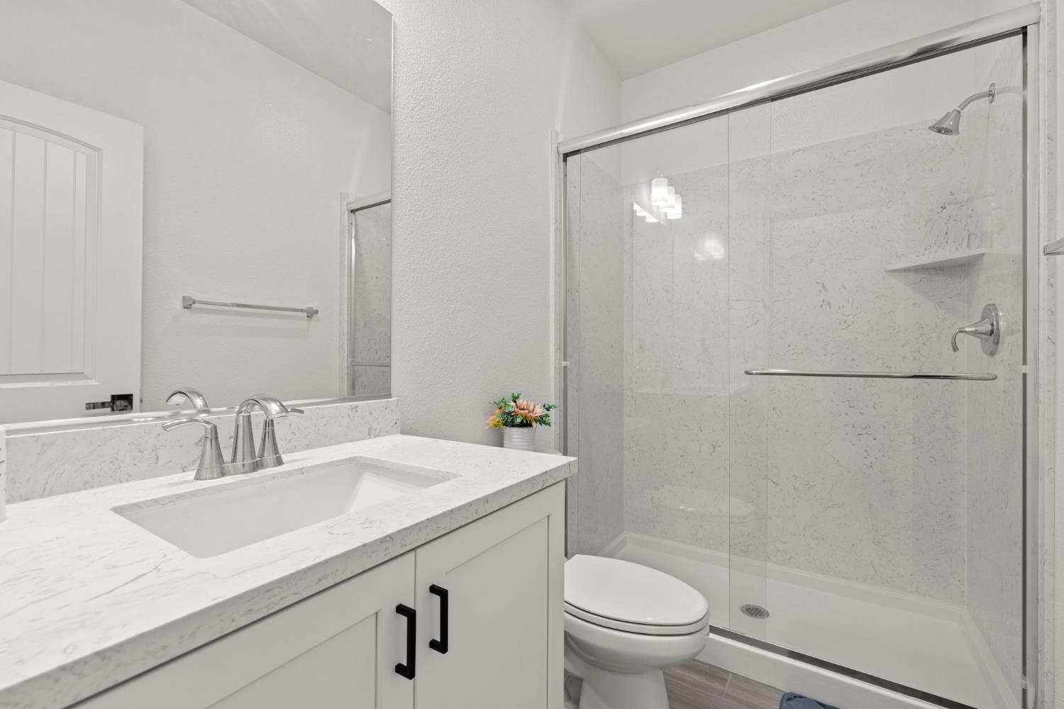 Elk Grove, California, 95757, United States, 4 Bedrooms Bedrooms, ,3 BathroomsBathrooms,Residential,For Sale,1879149