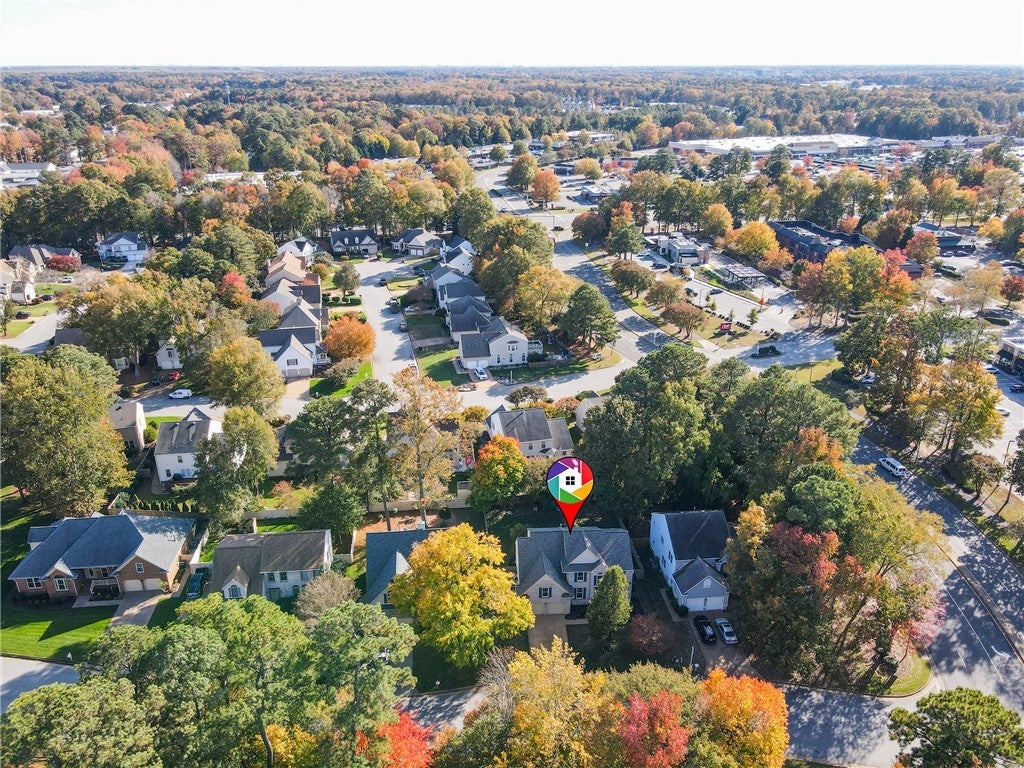 Yorktown, Virginia, 23693, United States, 6 Bedrooms Bedrooms, ,3 BathroomsBathrooms,Residential,For Sale,1987855