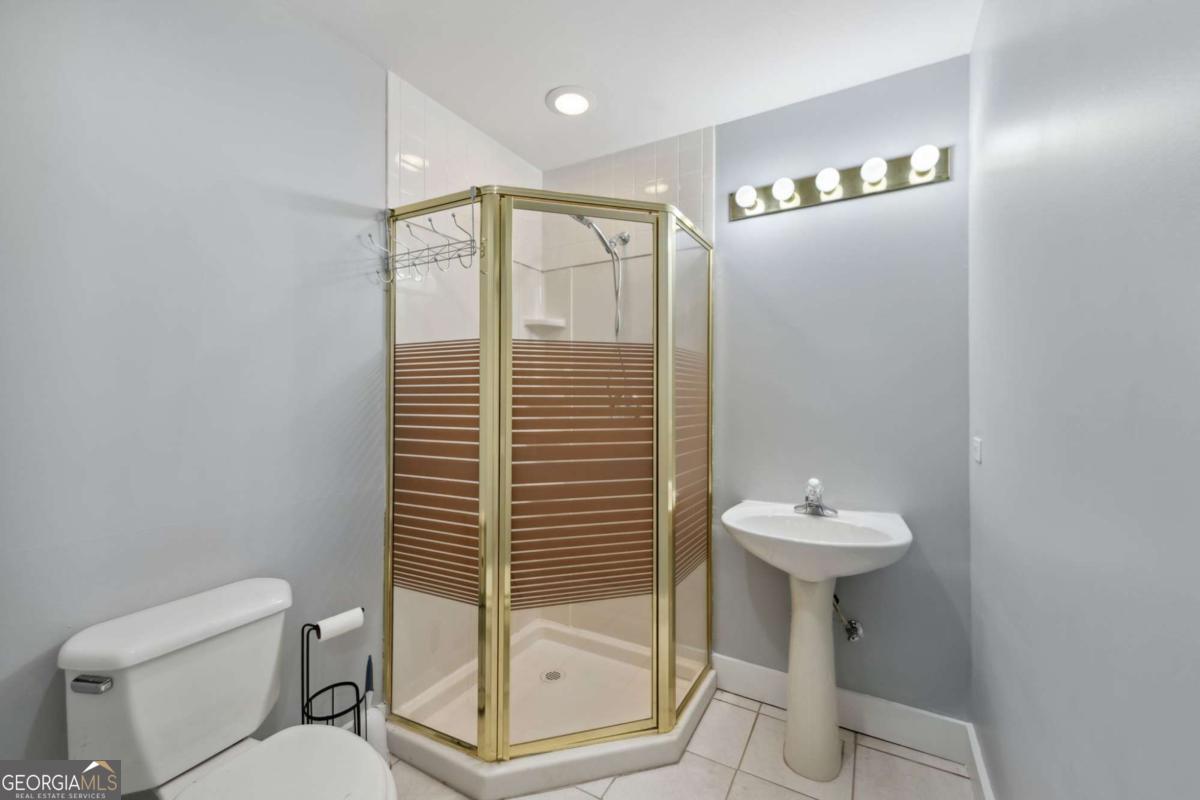 Ellijay, Georgia, 30540, United States, 5 Bedrooms Bedrooms, ,5 BathroomsBathrooms,Residential,For Sale,2016295