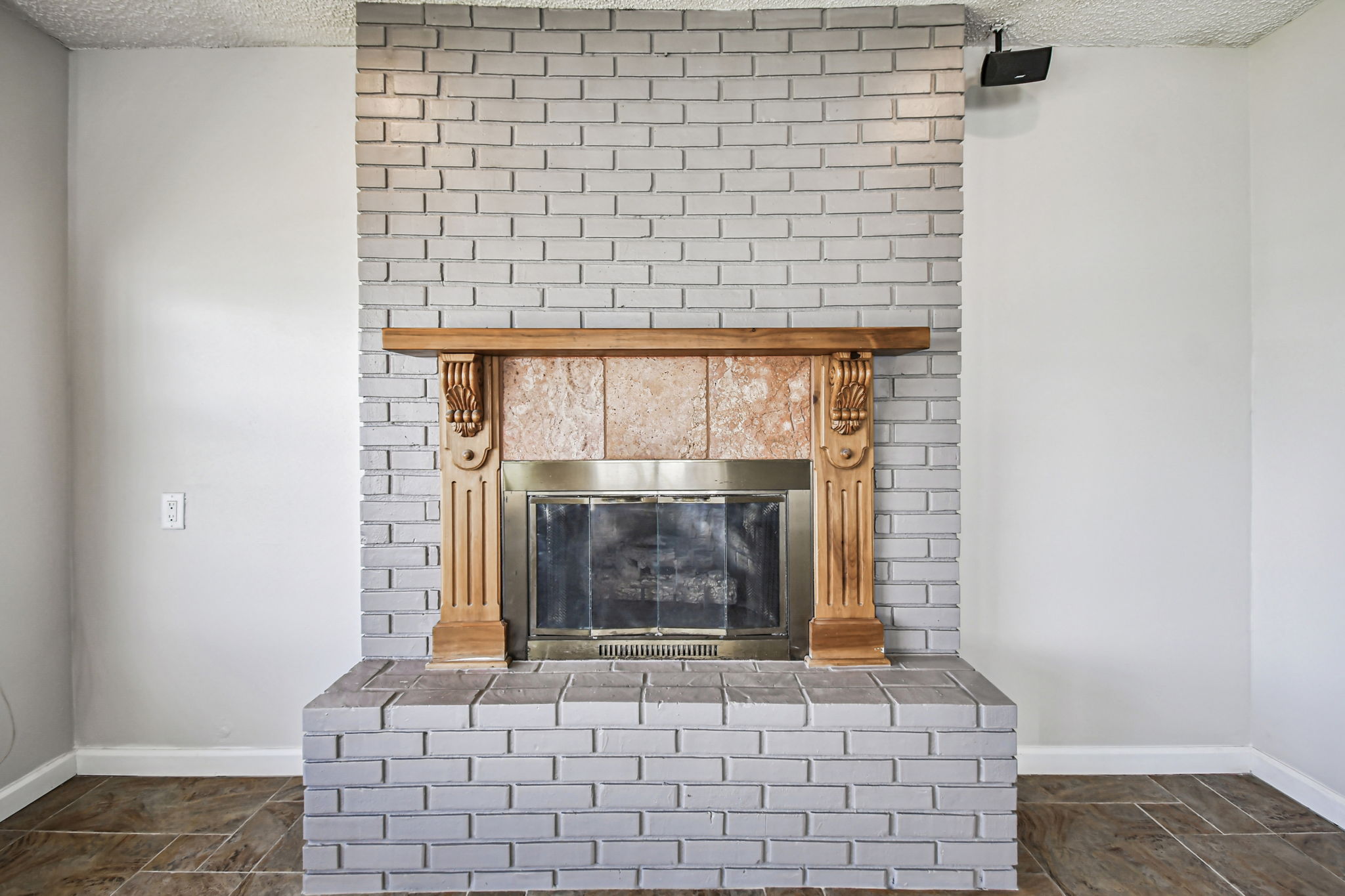 Madeira Beach, Florida, 33708, United States, 4 Bedrooms Bedrooms, ,2 BathroomsBathrooms,Residential,For Sale,2005483