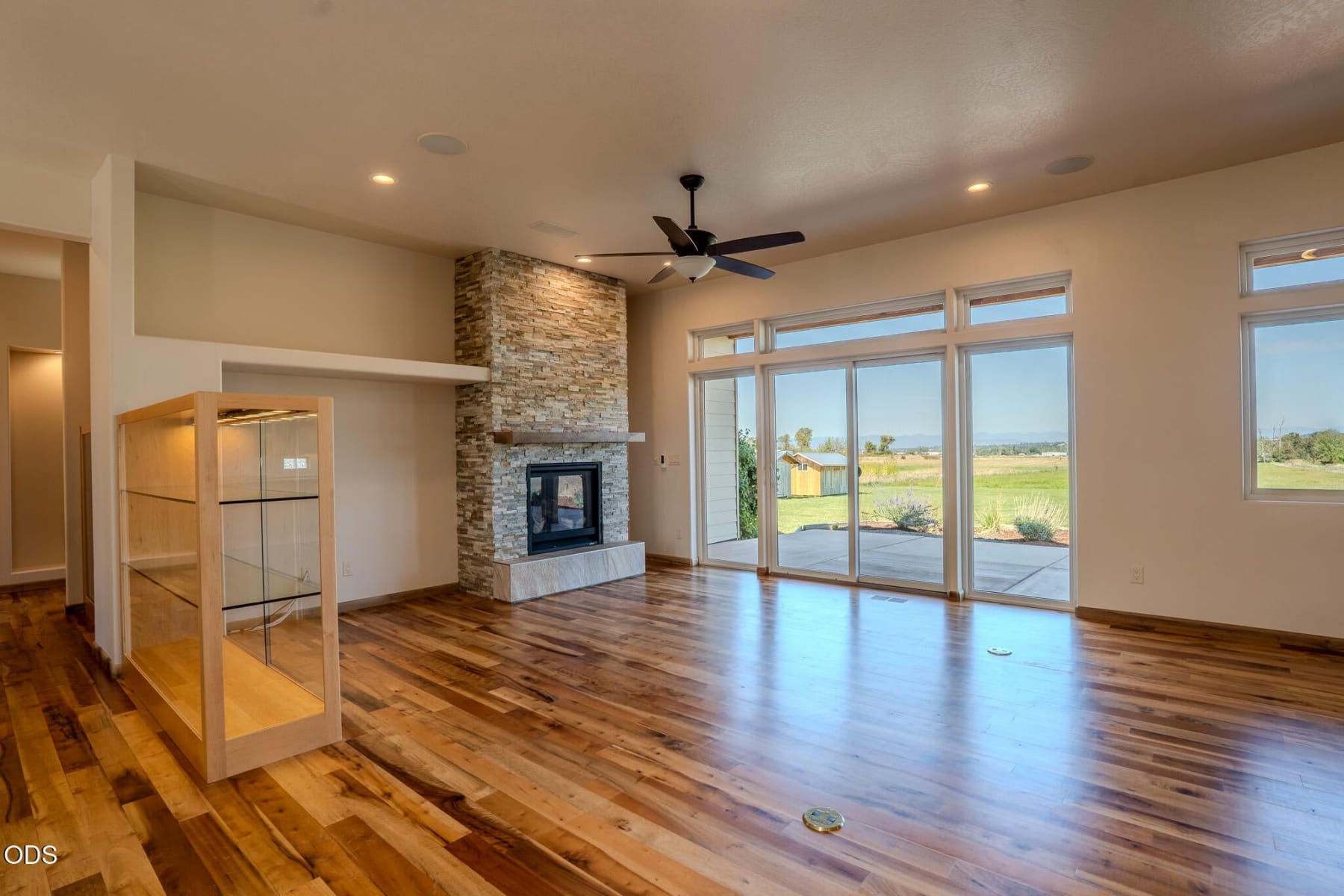  2110 Houston Road Phoenix, OR 97535 - 物件實景