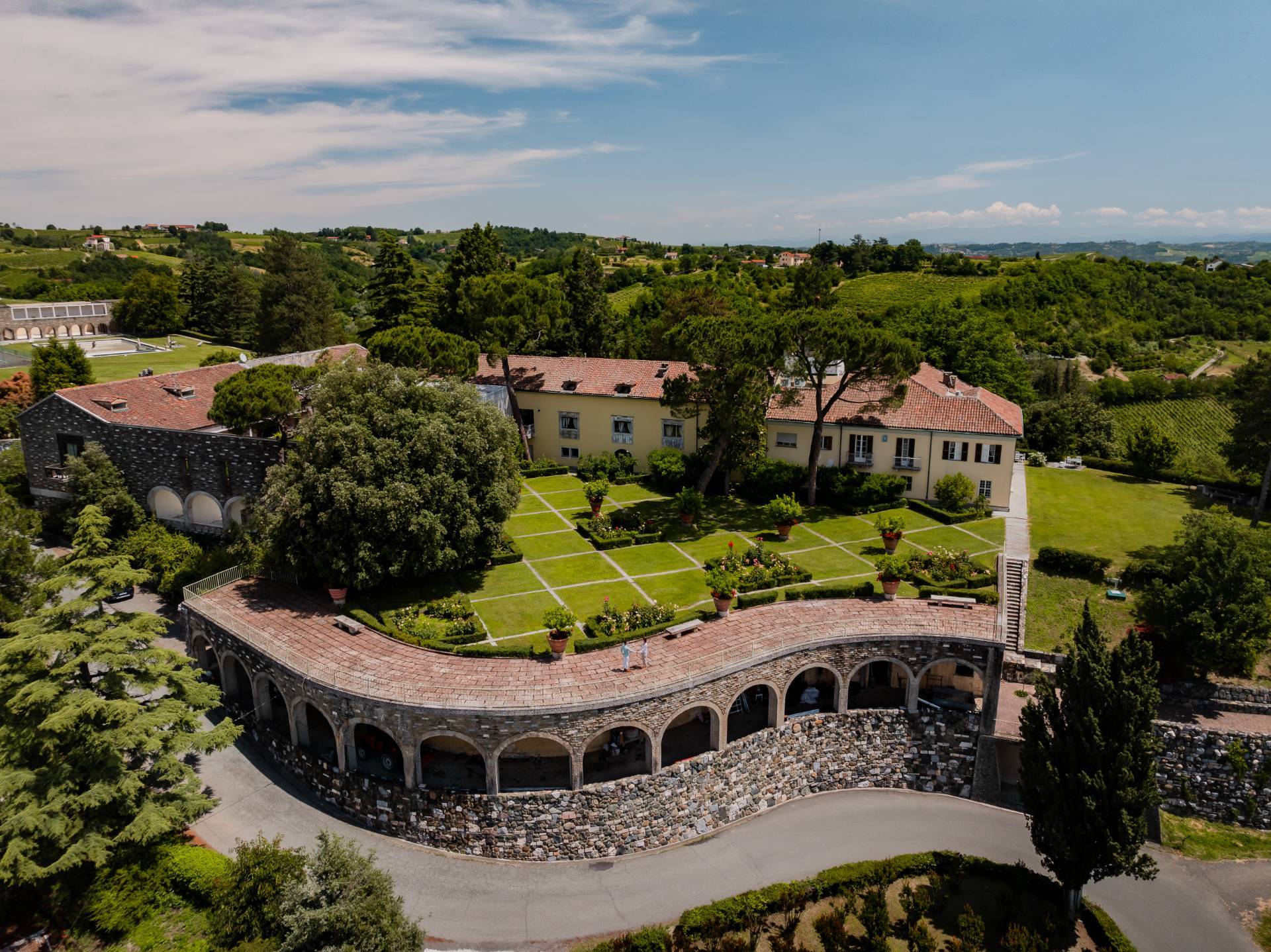 Acqui Terme, Alessandria, 15011, IT, 8 Bedrooms Bedrooms, ,12 BathroomsBathrooms,Residential,For Sale,1876456