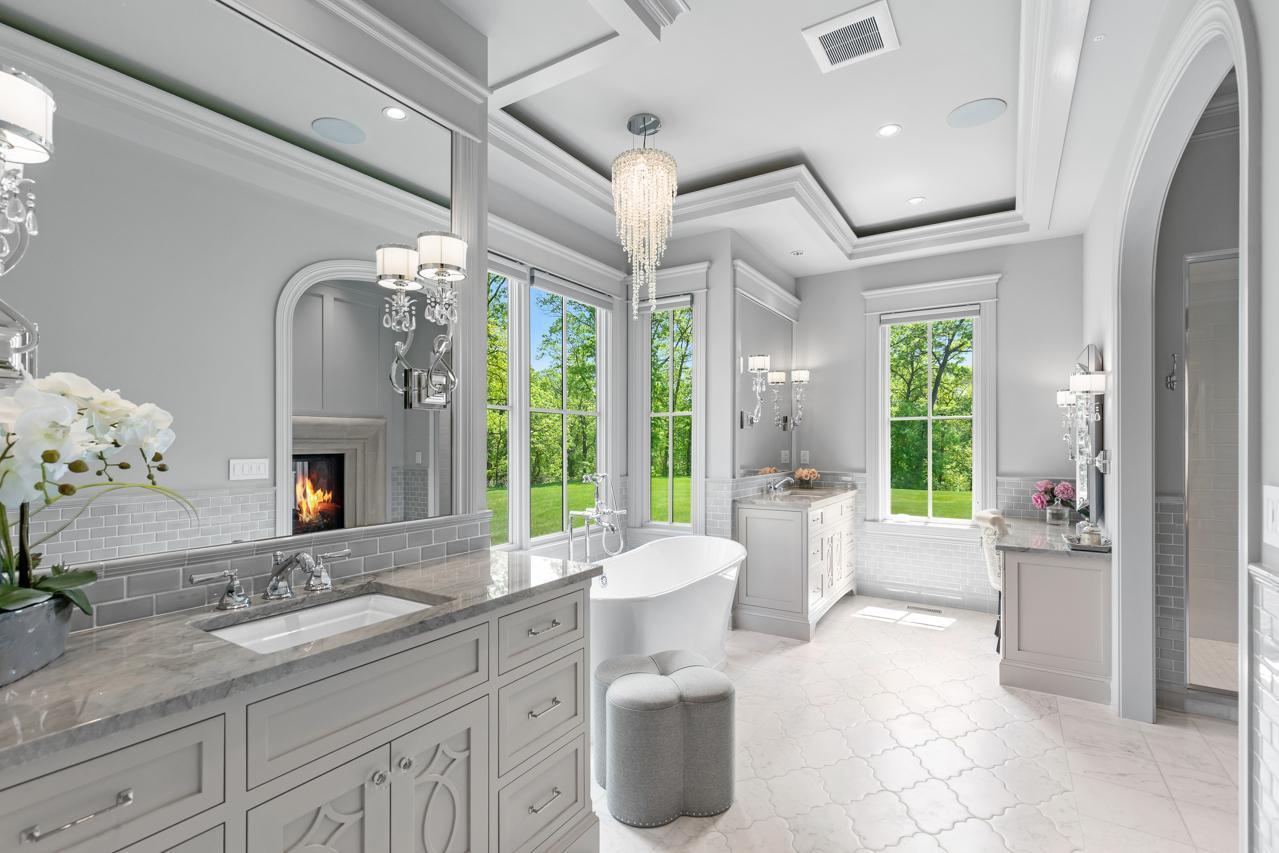 Sunfish Lake, Minnesota, 55118, United States, 5 Bedrooms Bedrooms, ,5 BathroomsBathrooms,Residential,For Sale,1934528