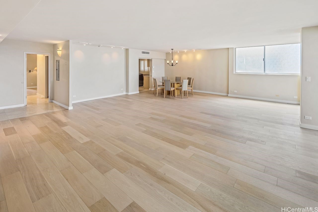 Honolulu, Hawaii, 96815, United States, 2 Bedrooms Bedrooms, ,2 BathroomsBathrooms,Residential,For Sale,1836877