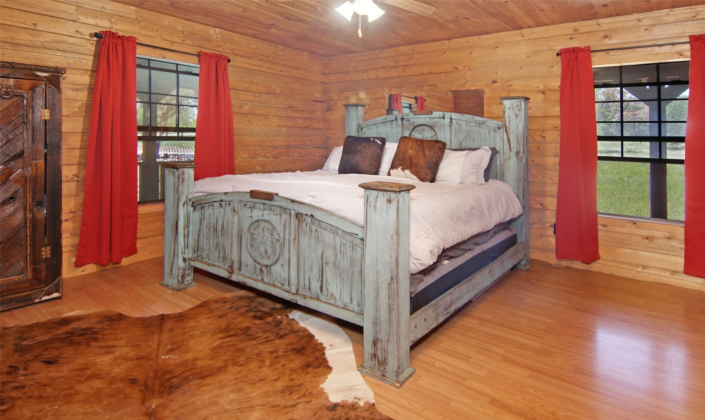 Possum Kingdom Lake, Texas, 76449, United States, 4 Bedrooms Bedrooms, ,2 BathroomsBathrooms,Residential,For Sale,1817848