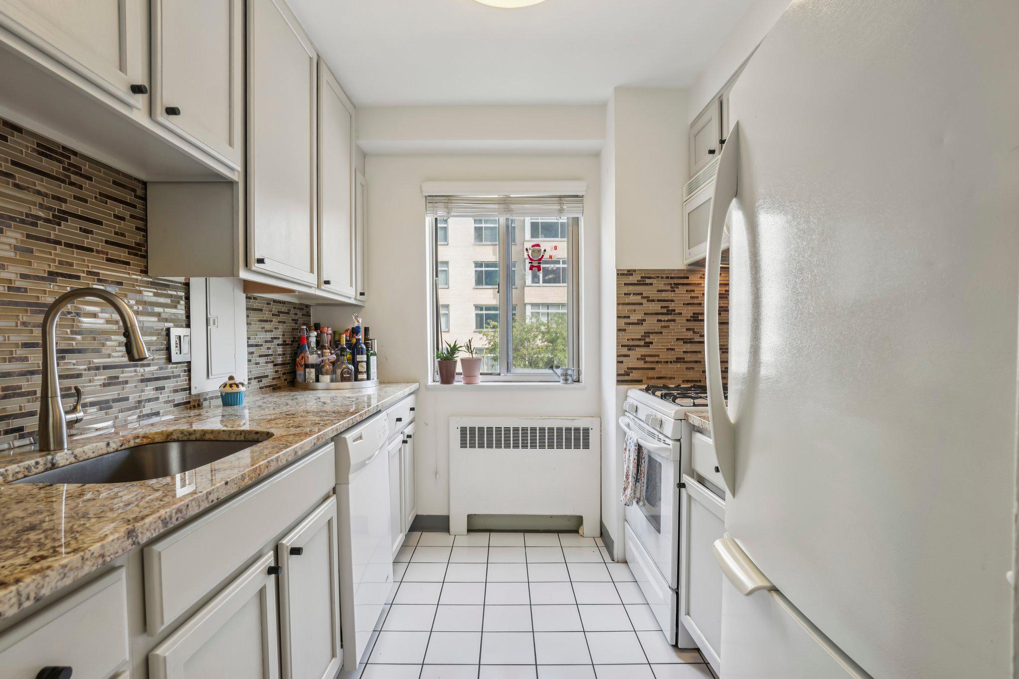  730 24th Street NW, Washington, DC, 20037 - 物件實景