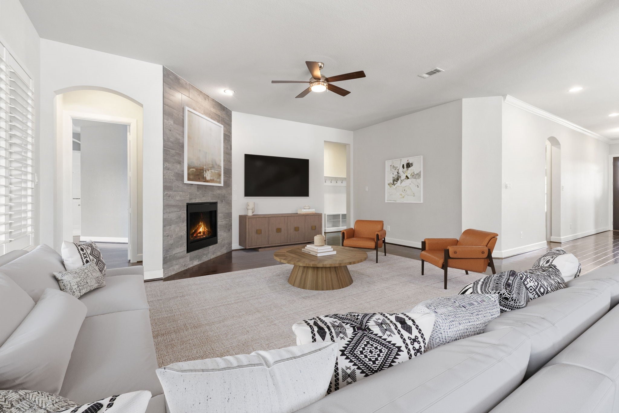 Mansfield, Texas, 76063, United States, 4 Bedrooms Bedrooms, ,4 BathroomsBathrooms,Residential,For Sale,1979956