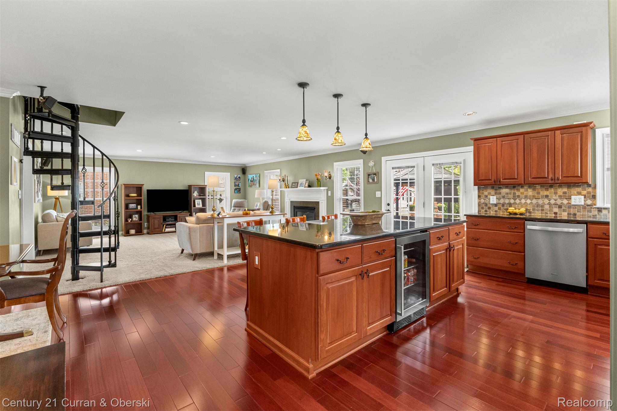 Allen Park, Michigan, 48101, United States, 4 Bedrooms Bedrooms, ,4 BathroomsBathrooms,Residential,For Sale,1982178