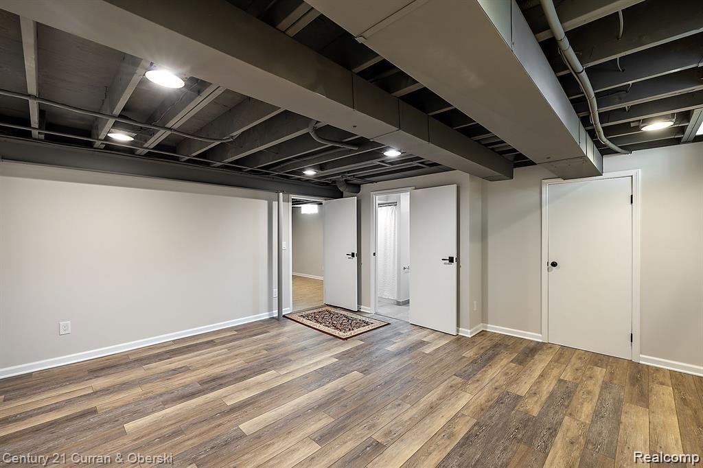 Livonia, Michigan, 48152, United States, 3 Bedrooms Bedrooms, ,3 BathroomsBathrooms,Residential,For Sale,1980110