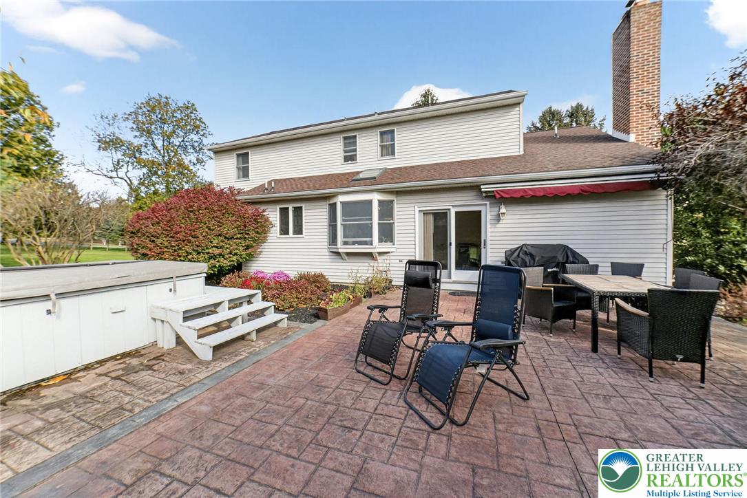 North Whitehall Twp, Pennsylvania, 18069, United States, 4 Bedrooms Bedrooms, ,3 BathroomsBathrooms,Residential,For Sale,1987552