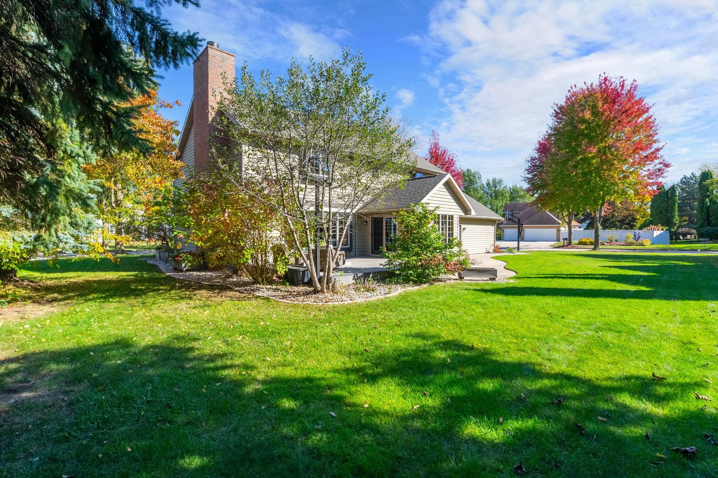 Appleton, Wisconsin, 54913, United States, 3 Bedrooms Bedrooms, ,3 BathroomsBathrooms,Residential,For Sale,1976936