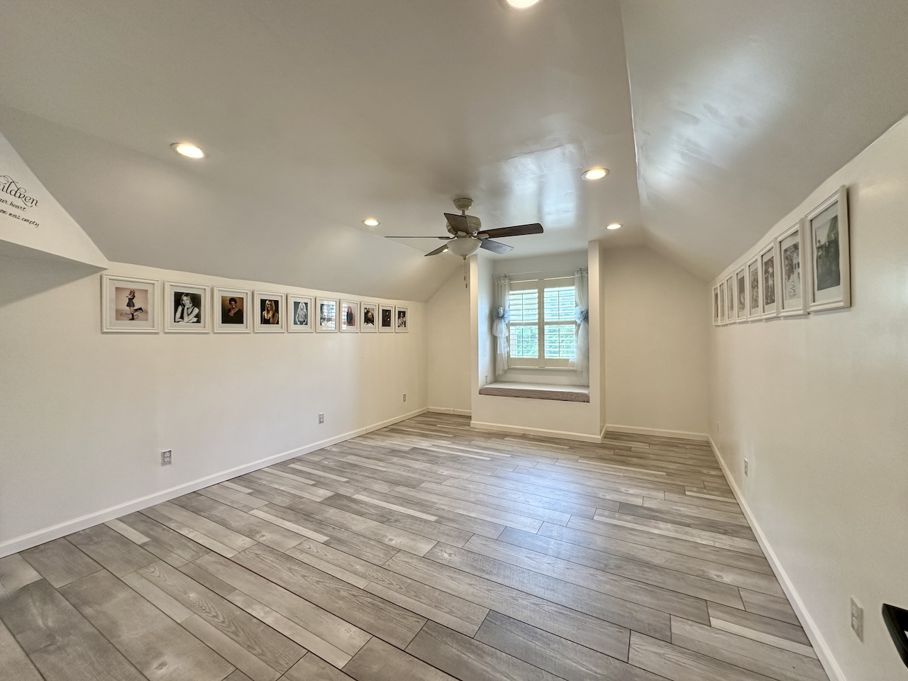 Union City, Tennessee, 38261, United States, 6 Bedrooms Bedrooms, ,5 BathroomsBathrooms,Residential,For Sale,1924324