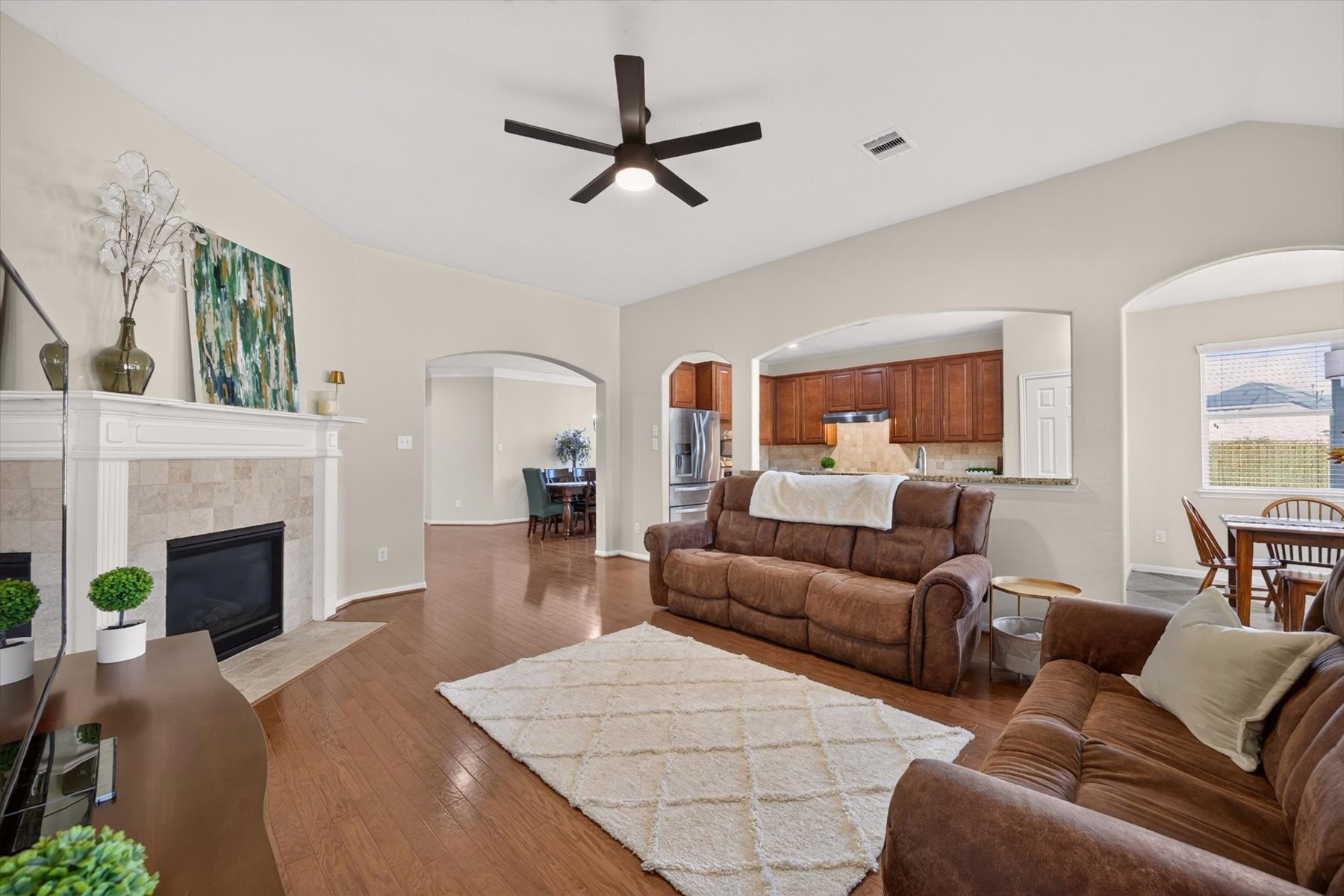  26303 Landover Hills Lane - 物件實景