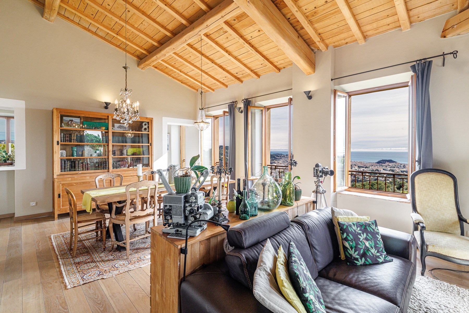  Renovated niçoise bastide with pool for sale in Gairaut, Nice: panoramic sea vi… - 物件實景