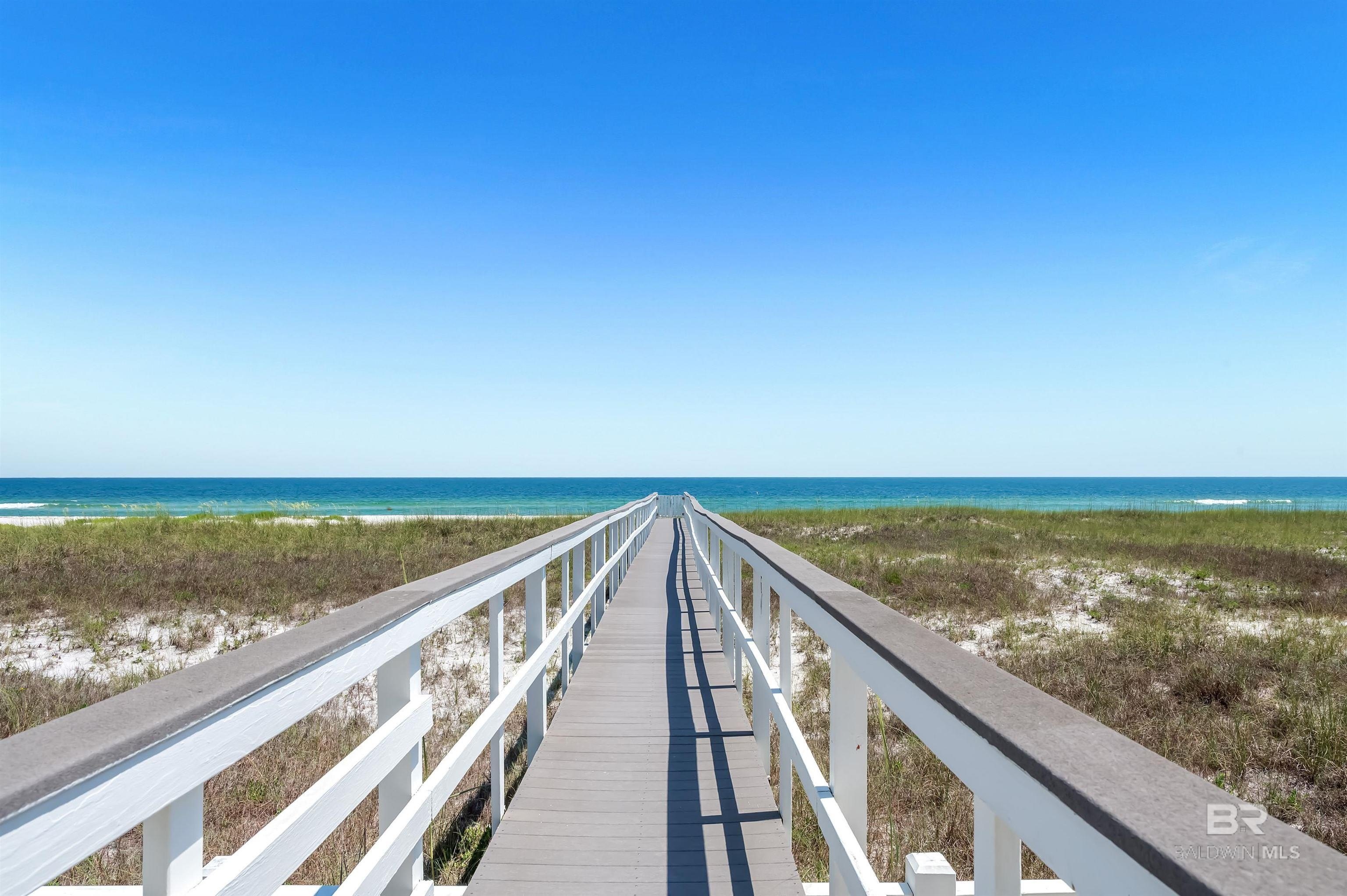 Pensacola, Florida, 32507, United States, 8 Bedrooms Bedrooms, ,9 BathroomsBathrooms,Residential,For Sale,1983870