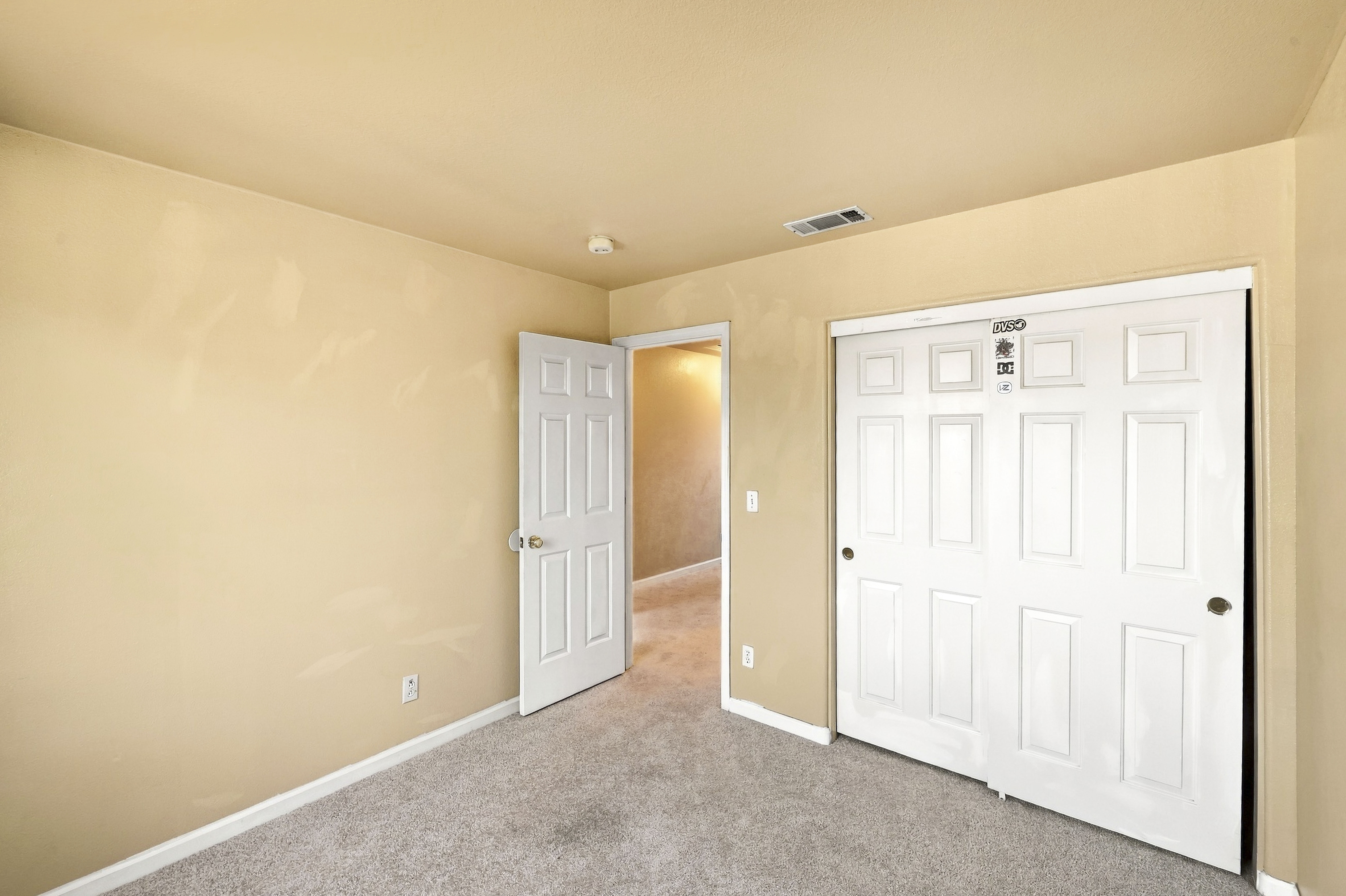  Move-In-Ready Home in Antioch - 物件實景