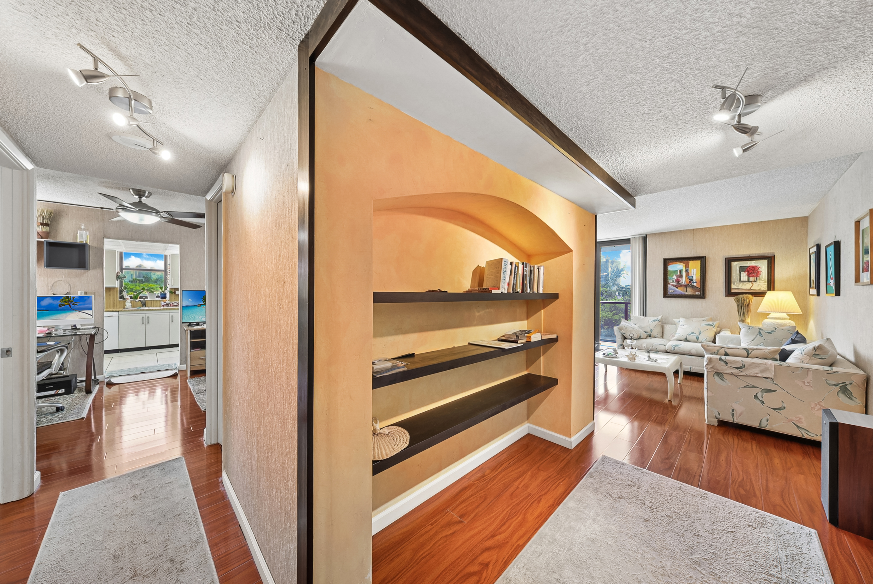  18181 NE 31st Ct, Aventura, FL, 33160 - 物件實景