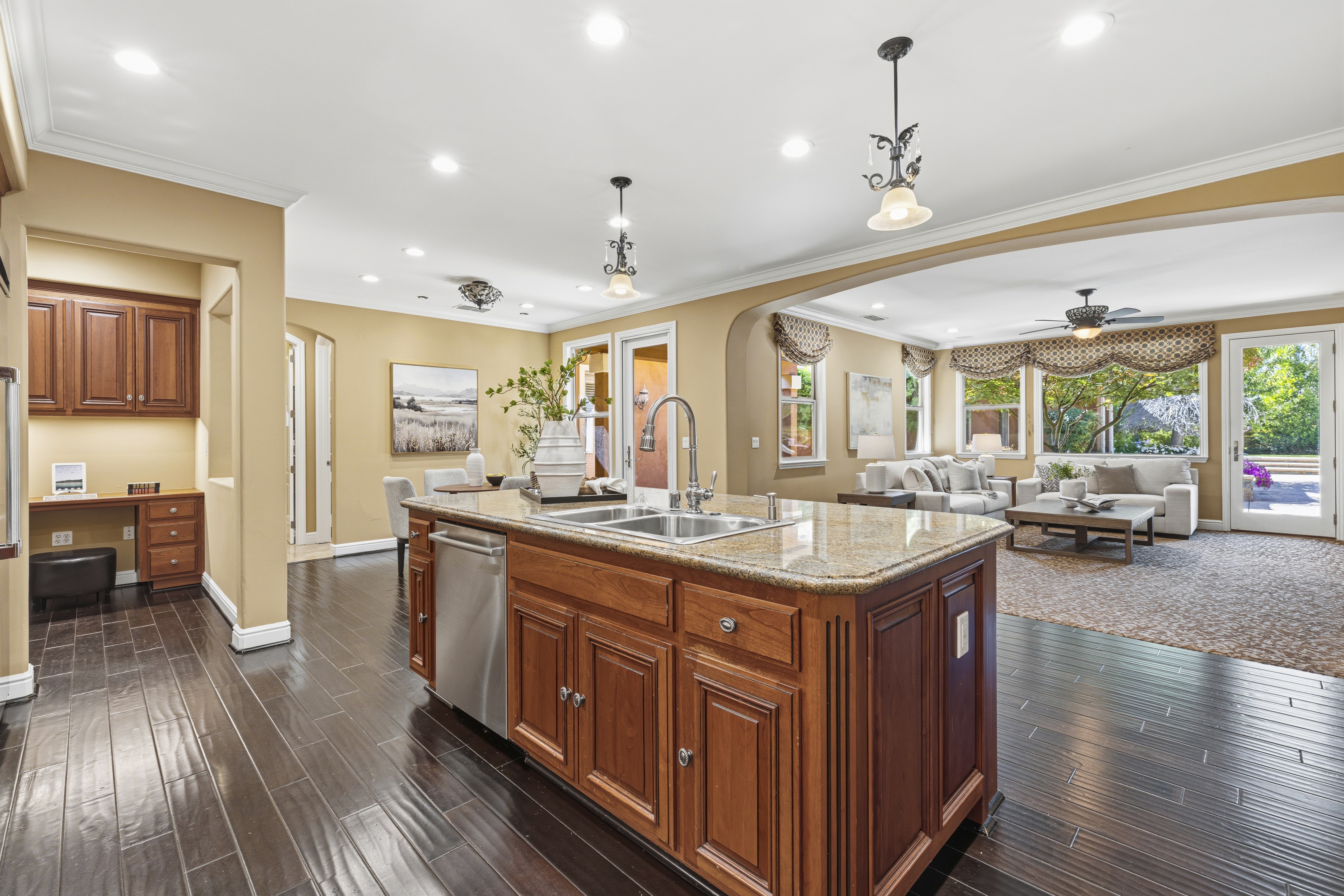  3047 Travois Circle, Rescue, CA 95682 - 物件實景