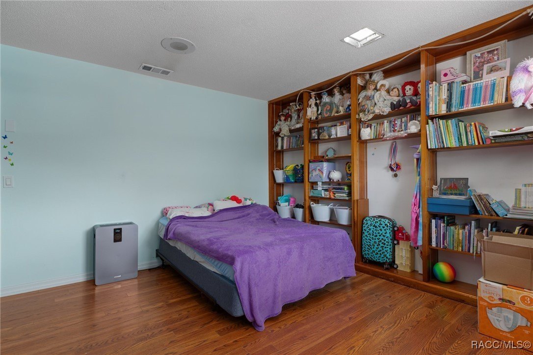 Inverness, Florida, 34453, United States, 6 Bedrooms Bedrooms, ,4 BathroomsBathrooms,Residential,For Sale,1975798