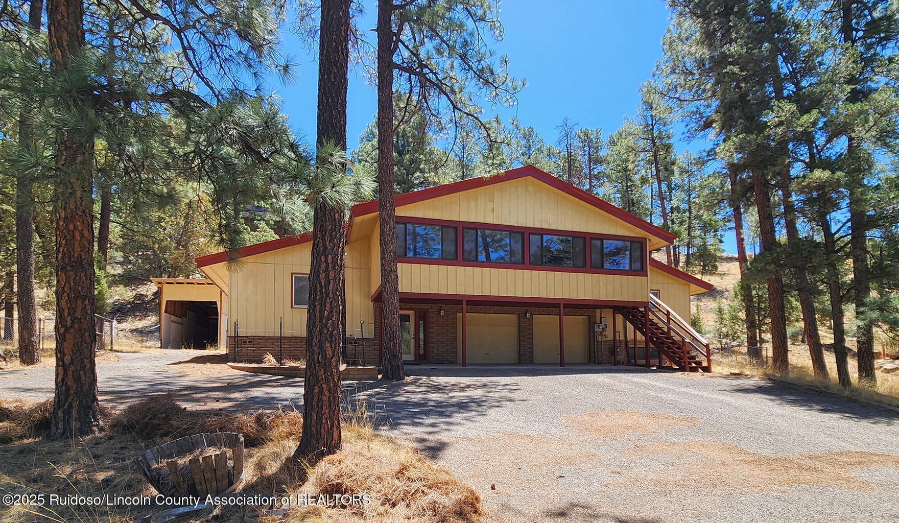 Ruidoso, New Mexico, 88345, United States, 3 Bedrooms Bedrooms, ,3 BathroomsBathrooms,Residential,For Sale,1826738