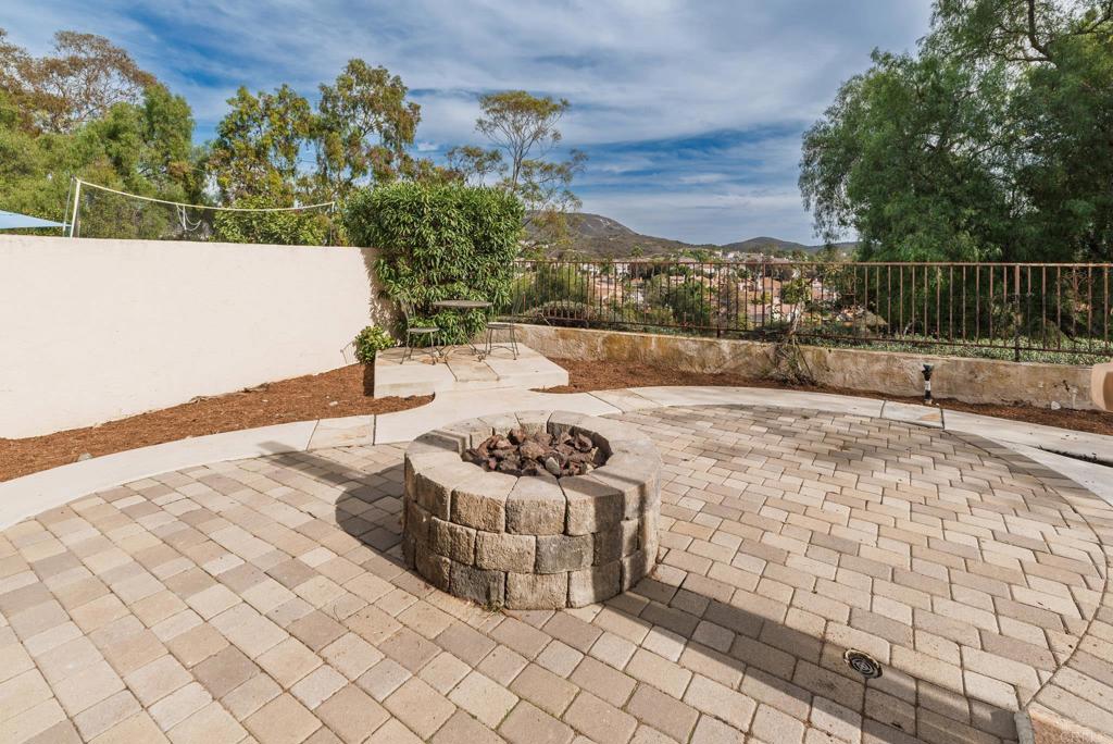 San Marcos, California, 92069, United States, 3 Bedrooms Bedrooms, ,3 BathroomsBathrooms,Residential,For Sale,1992102