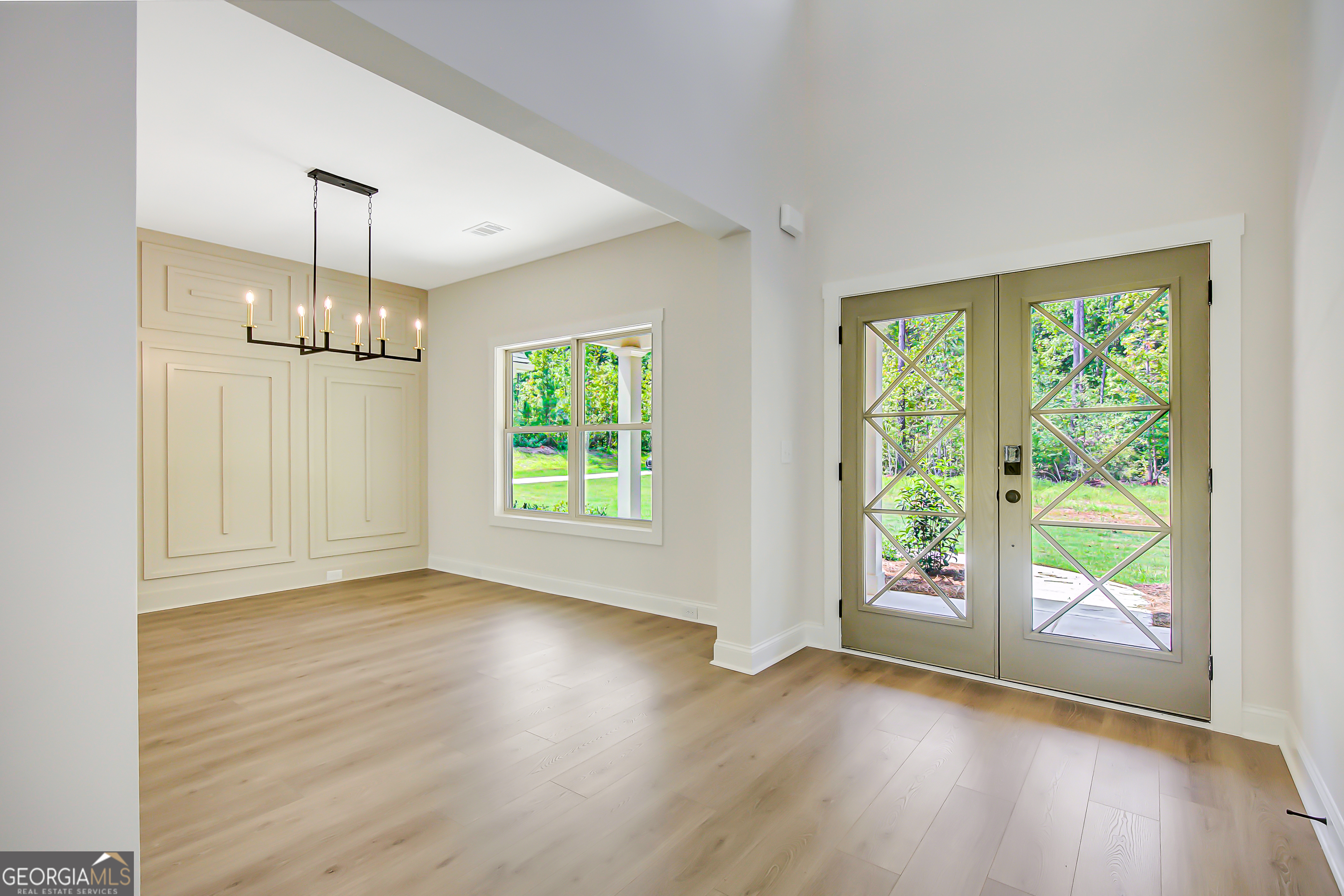 Senoia, Georgia, 30276, United States, 5 Bedrooms Bedrooms, ,4 BathroomsBathrooms,Residential,For Sale,1901806