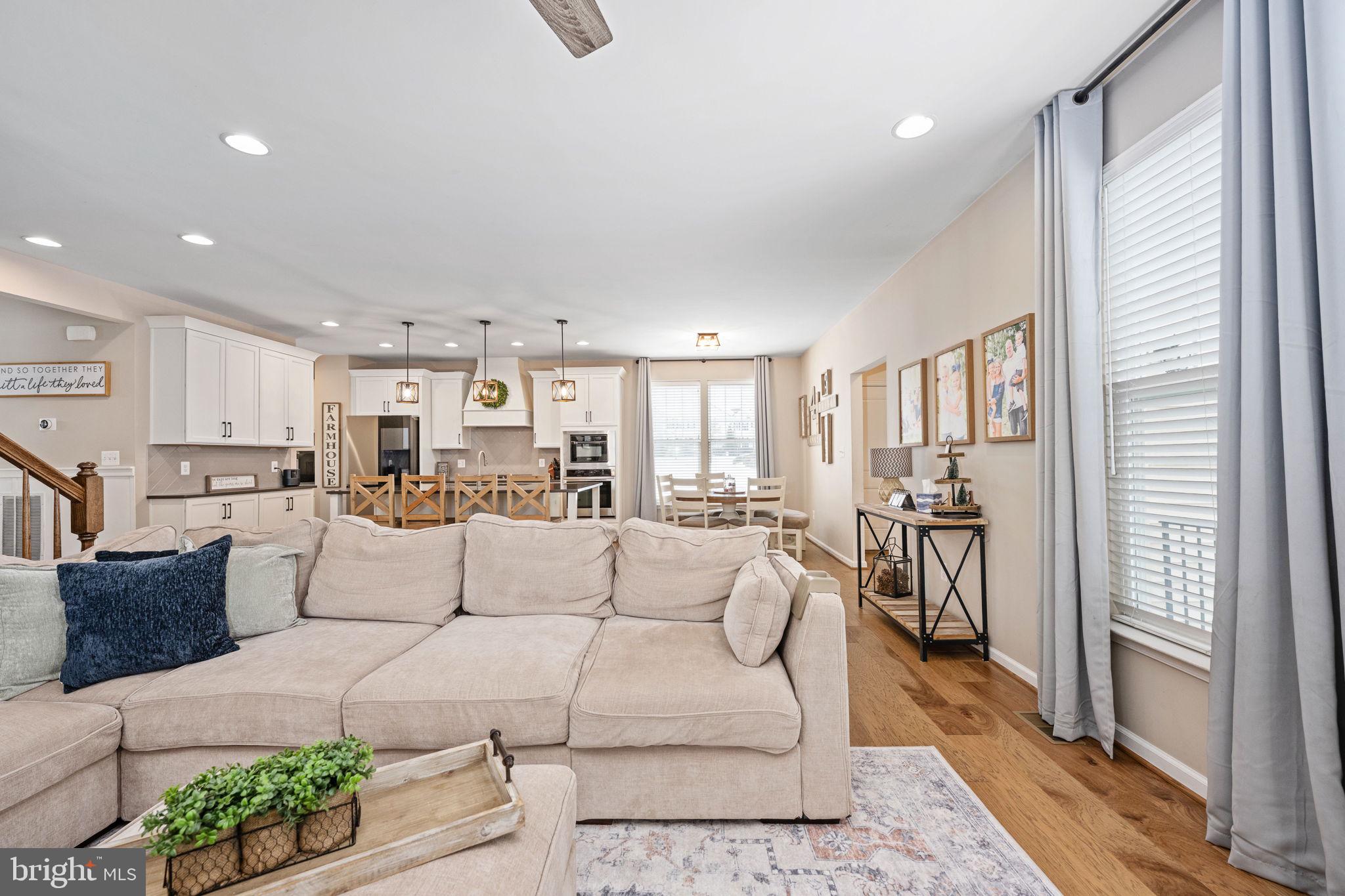 Stafford, Virginia, 22554, United States, 4 Bedrooms Bedrooms, ,4 BathroomsBathrooms,Residential,For Sale,2015335