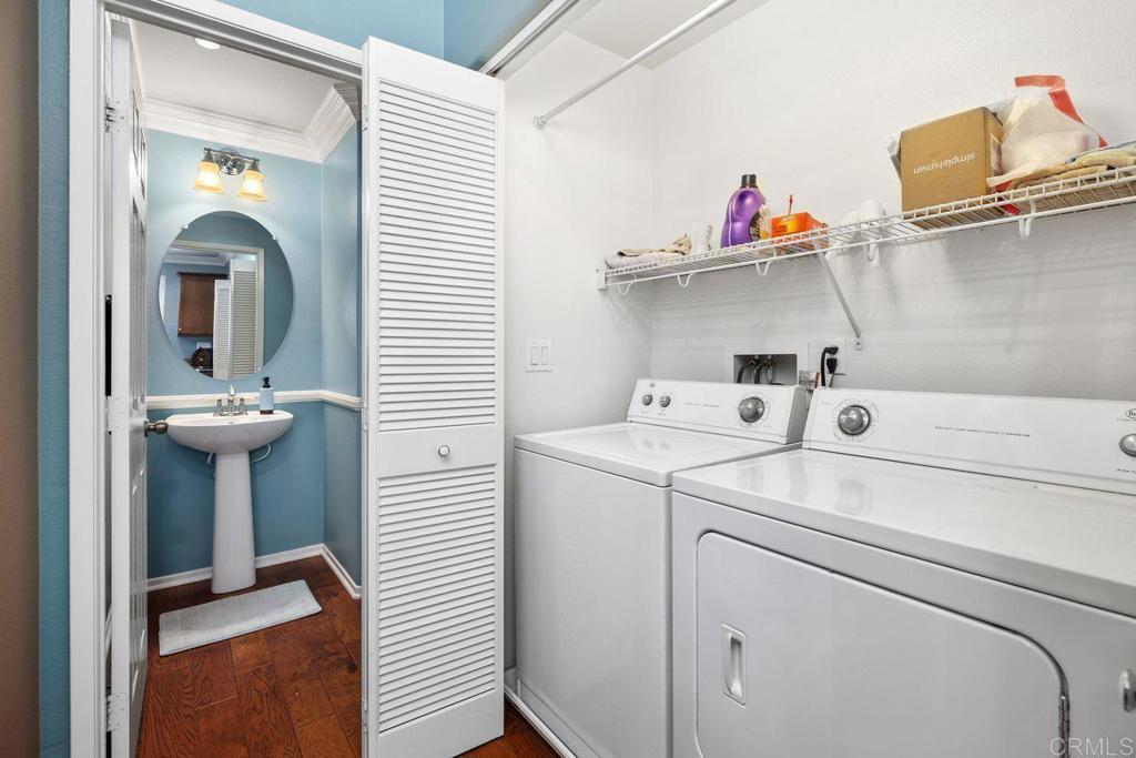 Santee, California, 92071, United States, 3 Bedrooms Bedrooms, ,4 BathroomsBathrooms,Residential,For Sale,1907721