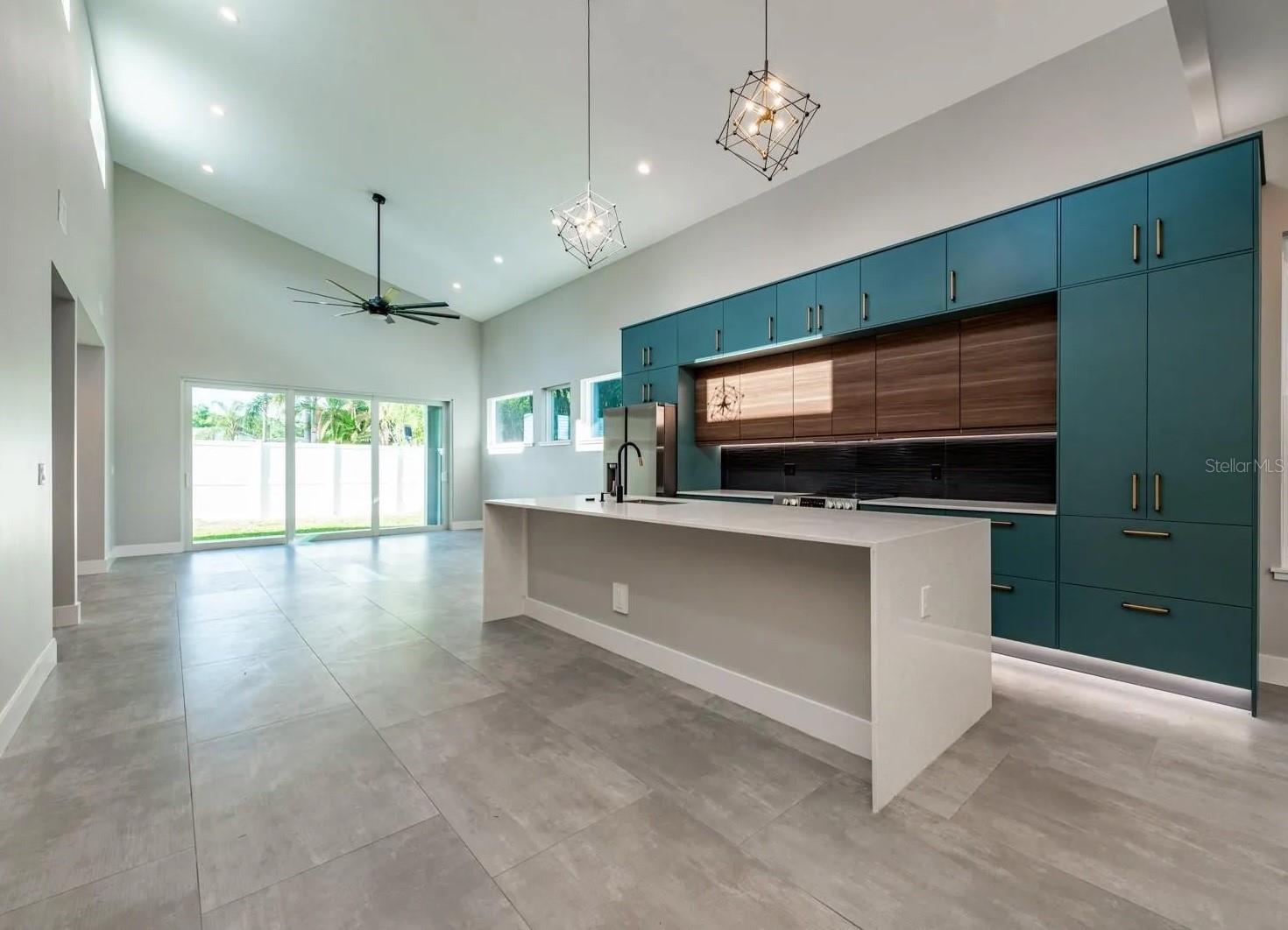 ORLANDO, Florida, 32806, United States, 4 Bedrooms Bedrooms, ,3 BathroomsBathrooms,Residential,For Sale,1923466