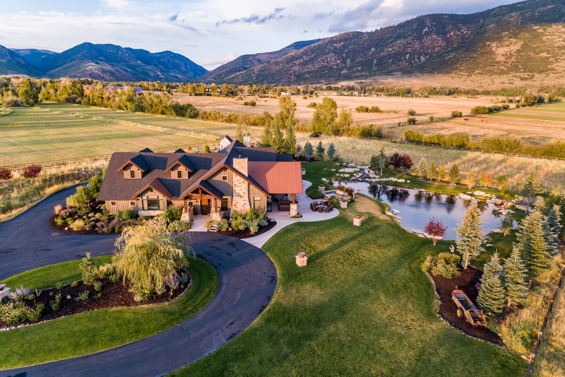  Twilight Moon Ranch on 8 Acres - 物件實景