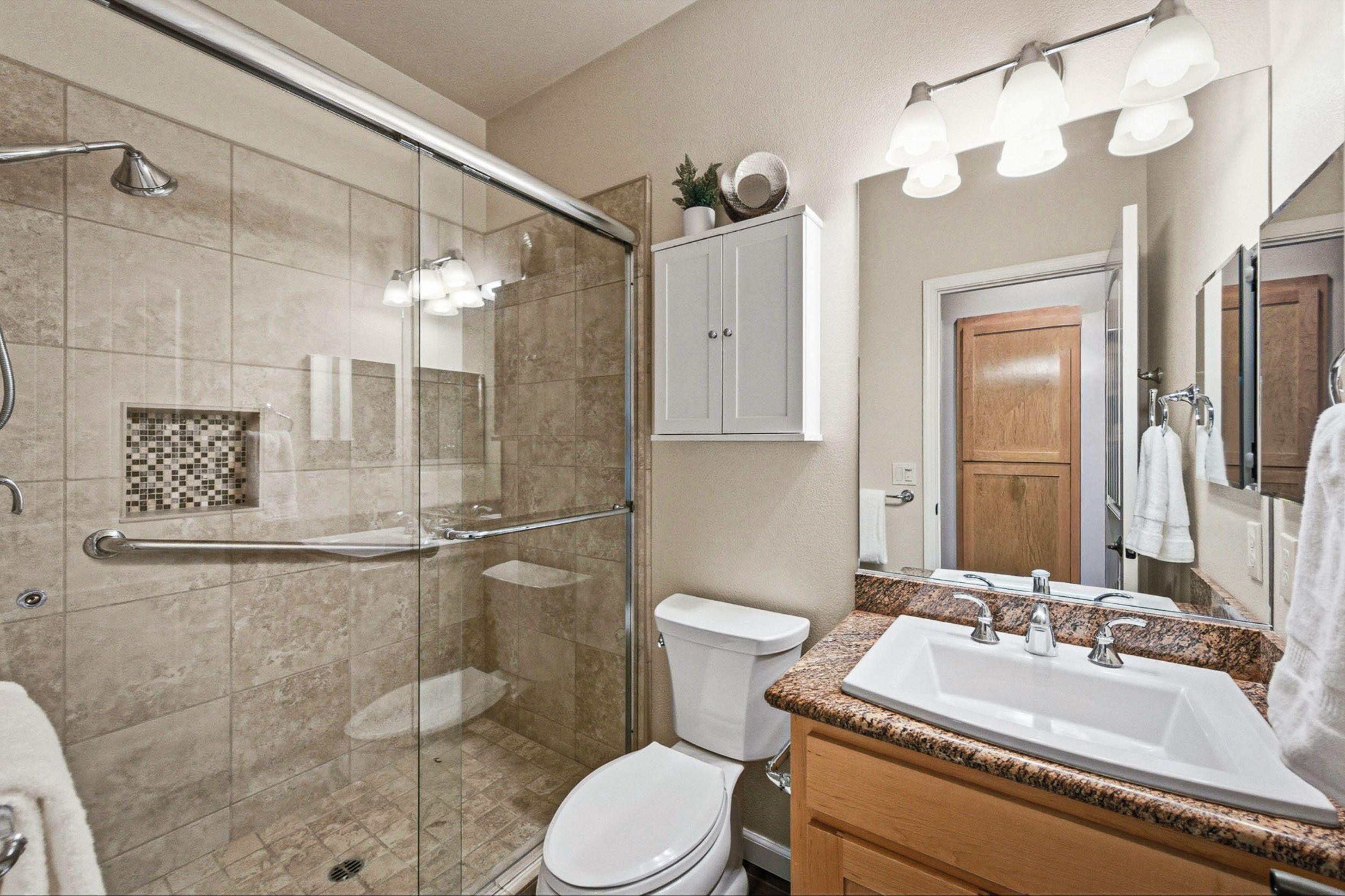  Exceptional Craftsman Home Near Downtown Windsor - 物件實景