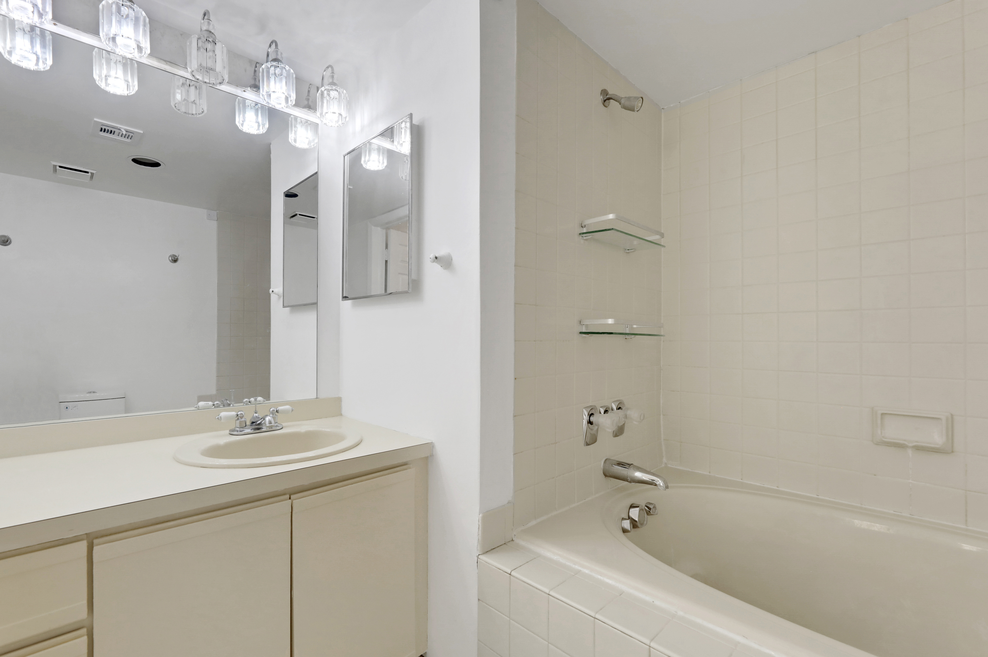  15 Crystal Lane, Paterson, NJ 07501 - 物件實景