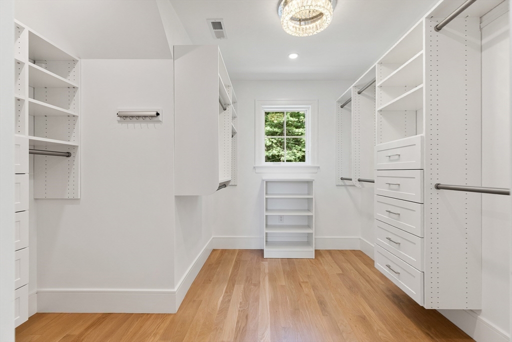 Lexington, Massachusetts, 02421, United States, 5 Bedrooms Bedrooms, ,7 BathroomsBathrooms,Residential,For Sale,1913720