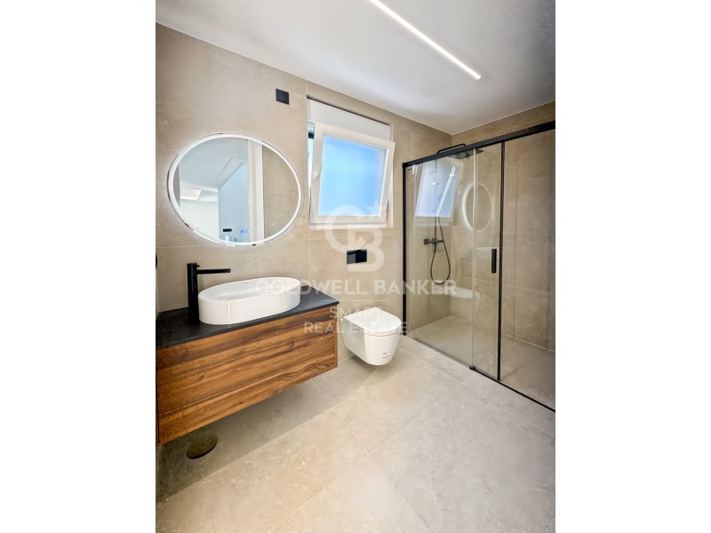 Rua Dulzaina A Coru?a, Oleiros, Oleiros A Coru?a, Oleiros, Galicia, ES, 4 Bedrooms Bedrooms, ,3 BathroomsBathrooms,Residential,For Sale,Rua Dulzaina A Coru?a, Oleiros, Oleiros A Coru?a,1487464