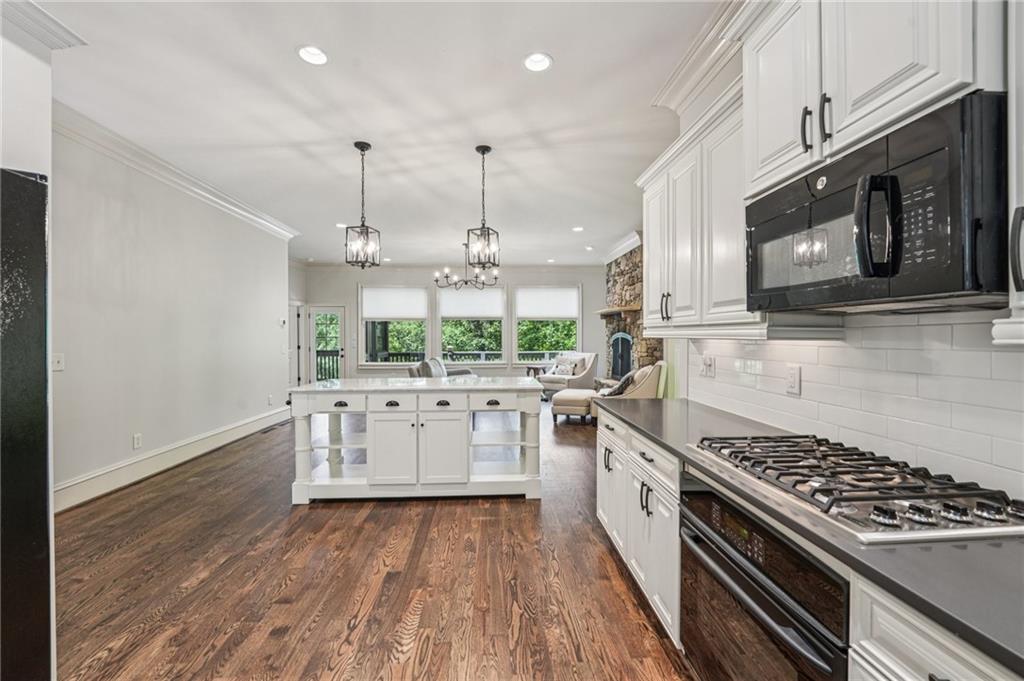 Big Canoe, Georgia, 30143, United States, 4 Bedrooms Bedrooms, ,5 BathroomsBathrooms,Residential,For Sale,1978711